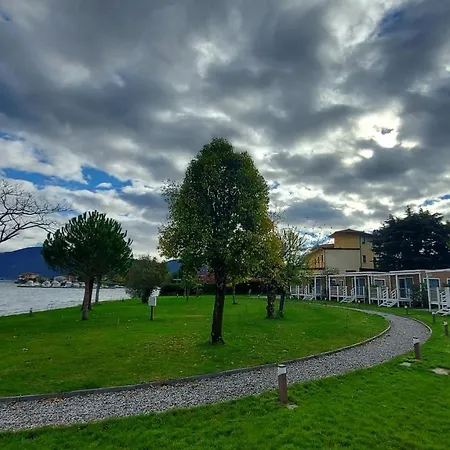 Belvedere Clusane Campsite Iseo
